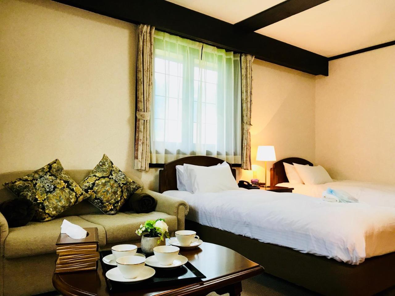 Shakespeare Hotel Hakuba Extérieur photo